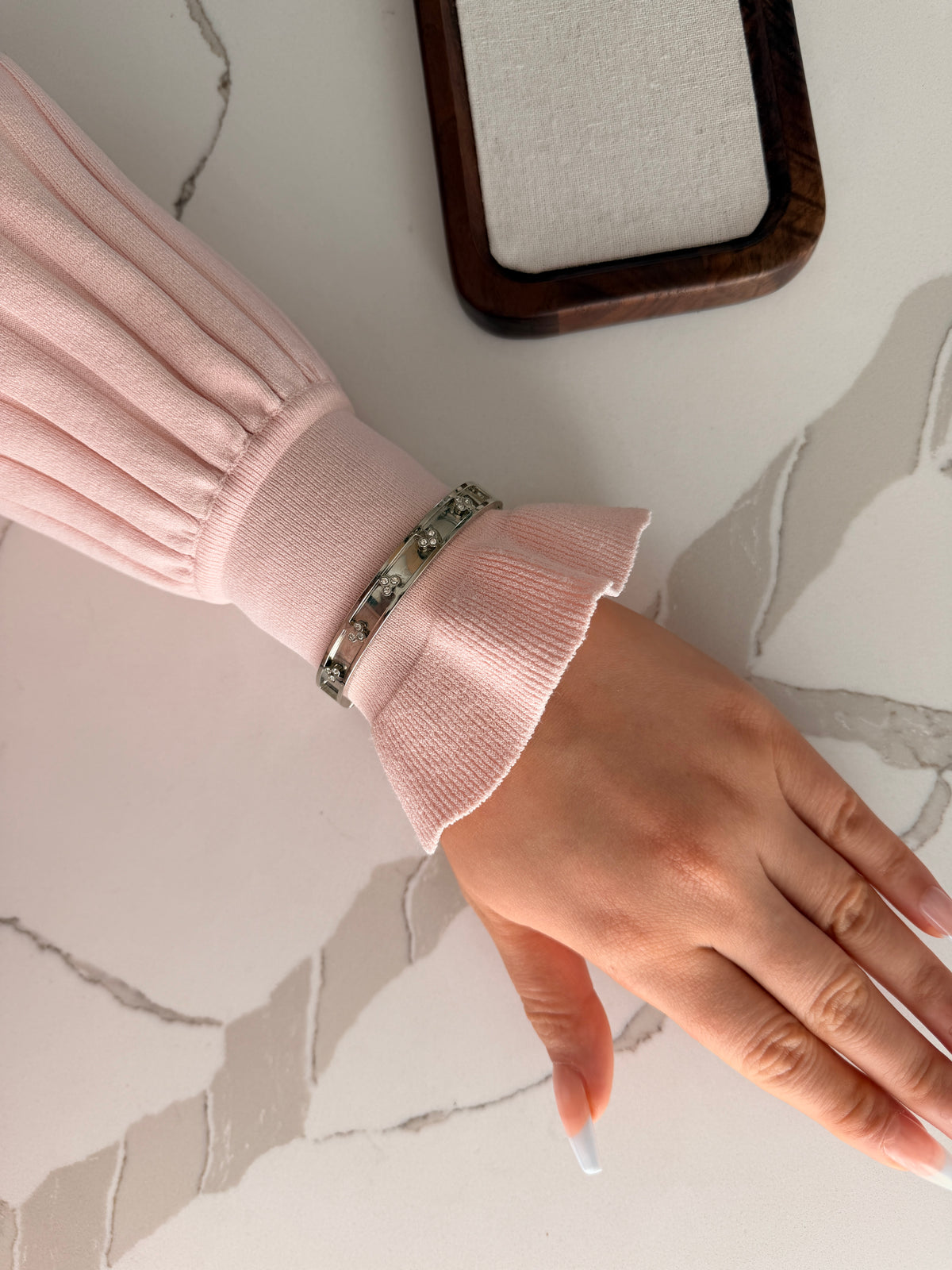 Clover Band Cuff Bangle
