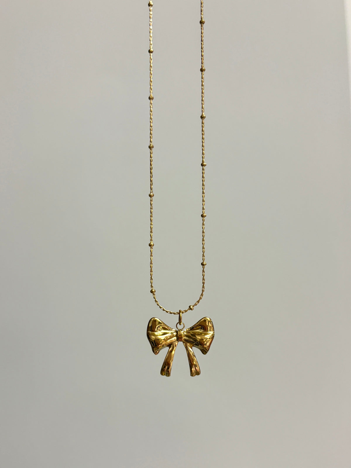 Dainty Bow Necklace