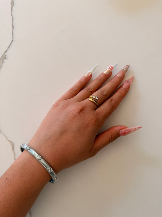 Clover Band Cuff Bangle