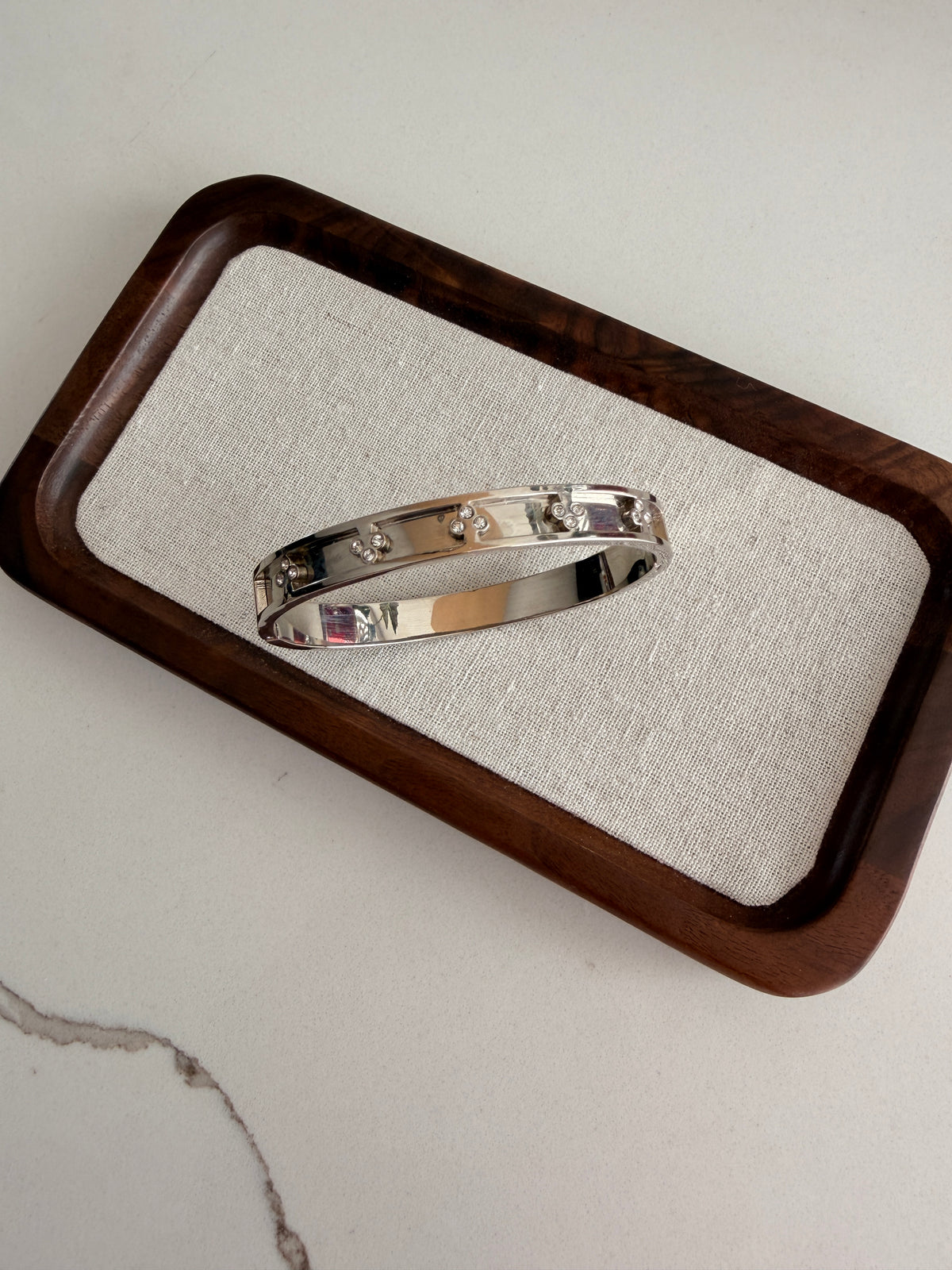 Clover Band Cuff Bangle