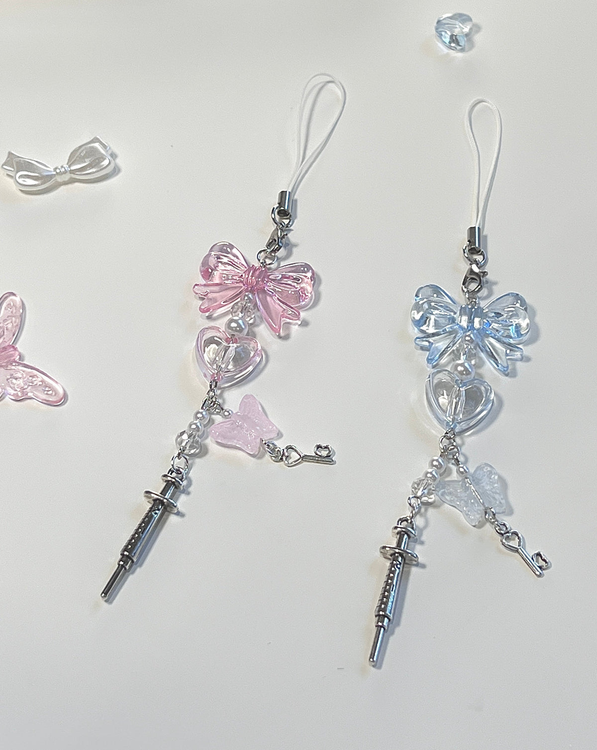 Spinning Heart • Needle Phone Charm - pink&blue